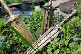 Dwarven styled dagger replica